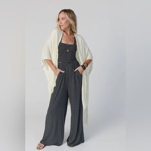 Three Bird Nest Daydream Kimono in Ivory. Brand New, Never Worn.